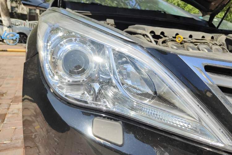 Used Hyundai Azera 2011 2.4L Flagship Edition Right Front Headlight