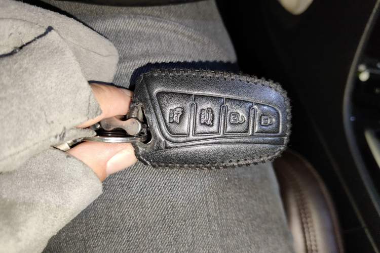 Used Hyundai Azera 2011 2.4L Flagship Edition Vehicle Key