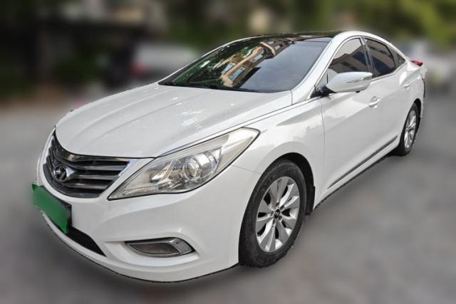 Hyundai Azera 2011 2.4L Luxury Model usado