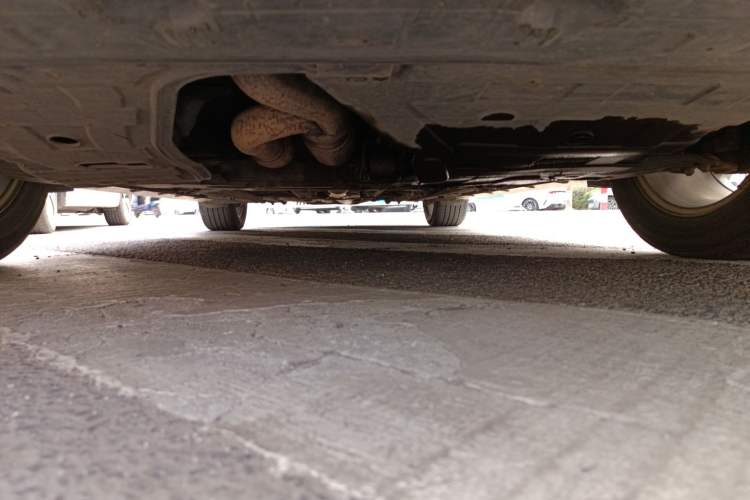 Used Hyundai Azera 2011 3.0L Flagship Edition Chassis Front