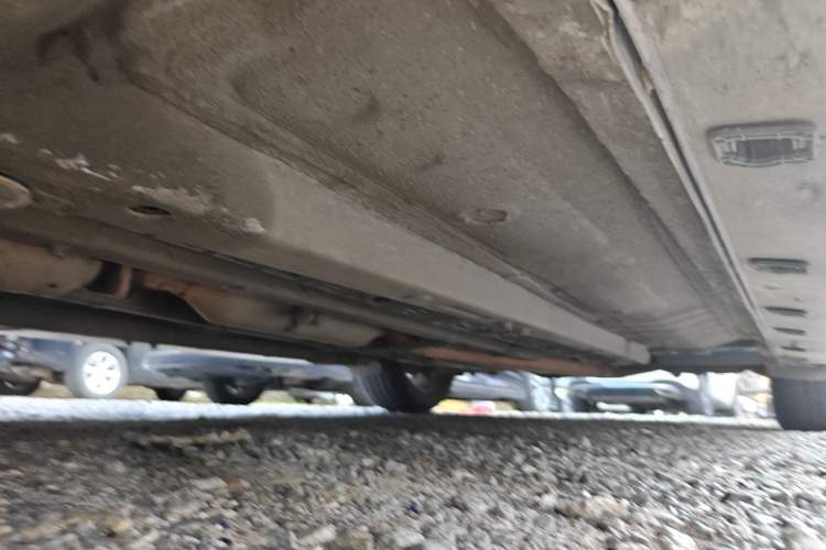 Used Hyundai Azera 2011 2.4L Luxury Model Chassis Front Left