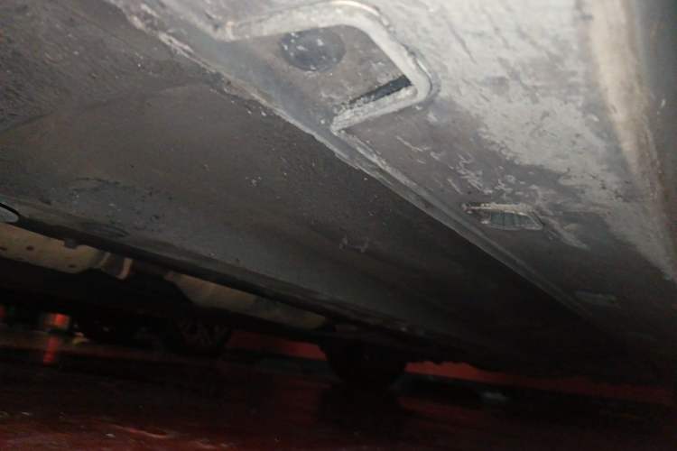 Used Hyundai Azera 2011 2.4L Luxury Model Chassis Front Left