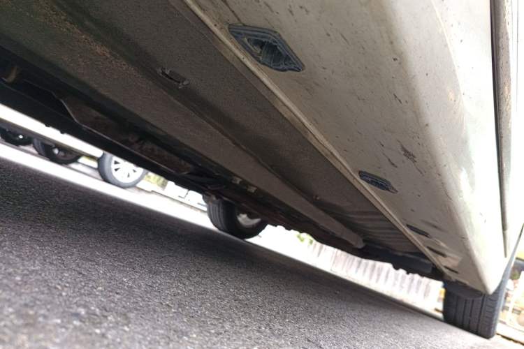 Used Hyundai Azera 2011 2.4L Luxury Model Chassis Front Left