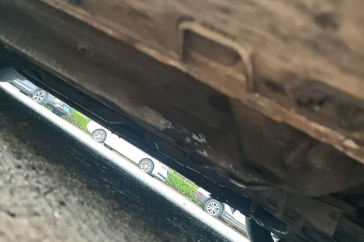 Used Hyundai Azera 2011 2.4L Luxury Model Chassis Front Right