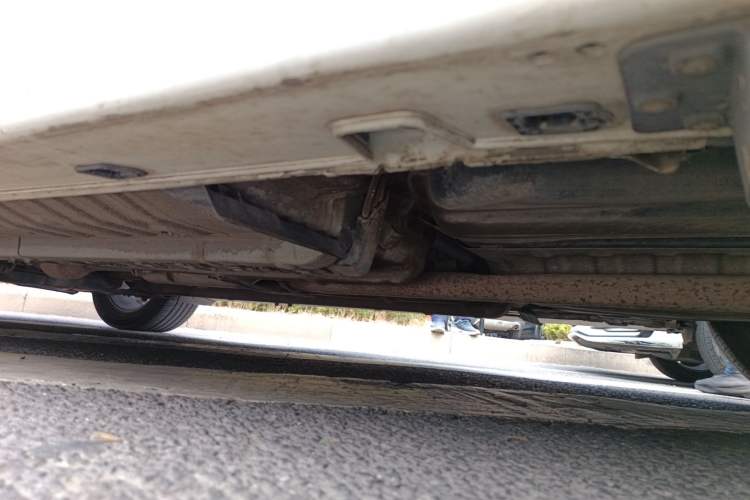 Used Hyundai Azera 2011 3.0L Flagship Edition Chassis Rear Left