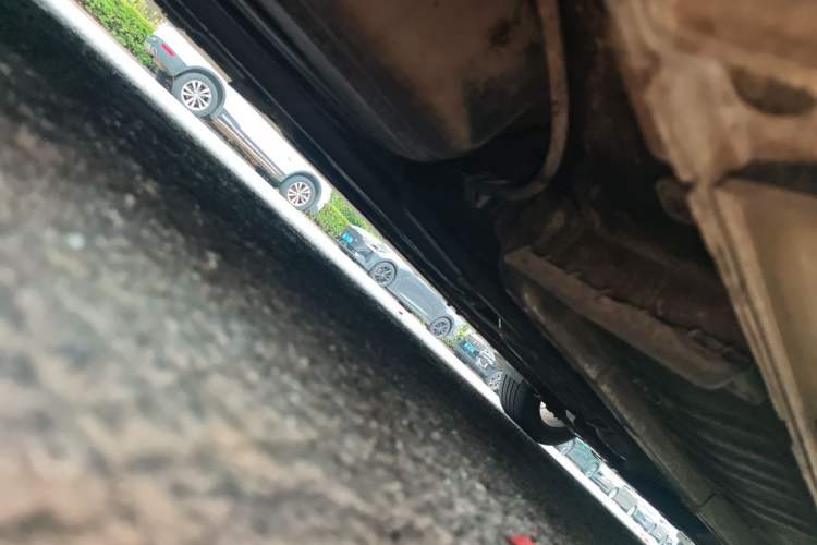 Used Hyundai Azera 2011 2.4L Luxury Model Chassis Rear Right
