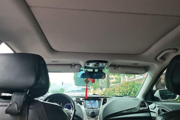 Used Hyundai Azera 2011 2.4L Luxury Model Headliner