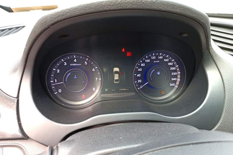 Used Hyundai Azera 2011 3.0L Flagship Edition Instrument Cluster