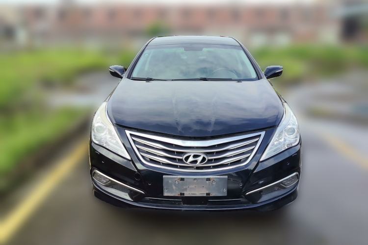 Used Hyundai Azera 2015 3.0L Flagship Model Front