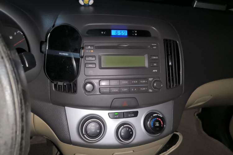 Used Hyundai Celesta 2008 1.6L MT GL Audio And AC Panel