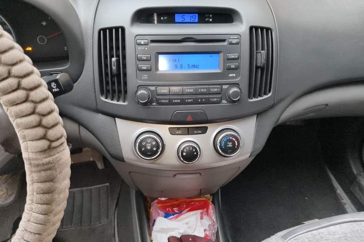 Used Hyundai Celesta 2008 1.6L MT GLS Audio And AC Panel