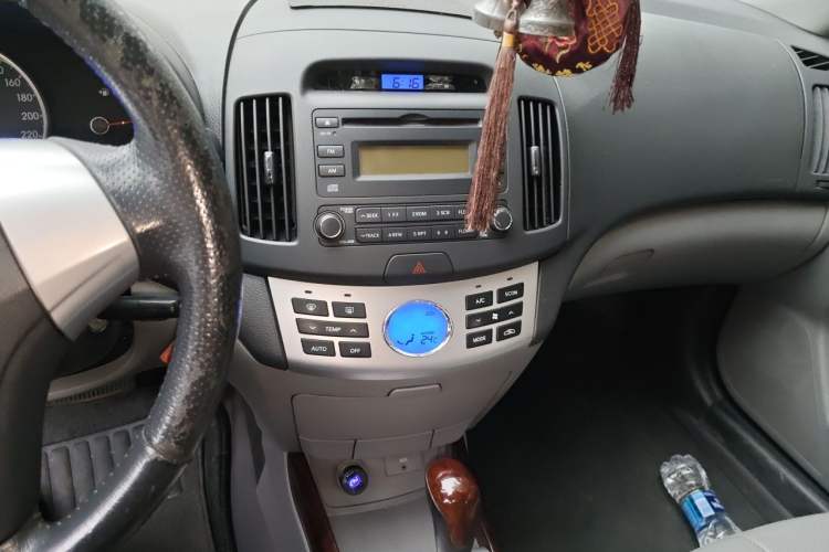 Used Hyundai Celesta 2008 1.6L AT GLS Audio And AC Panel