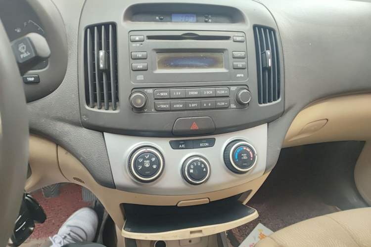 Used Hyundai Celesta 2008 1.6L MT GL Audio And AC Panel