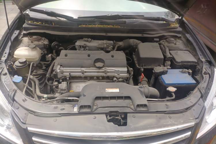 Used Hyundai Celesta 2008 1.6L AT GLS Engine Bay