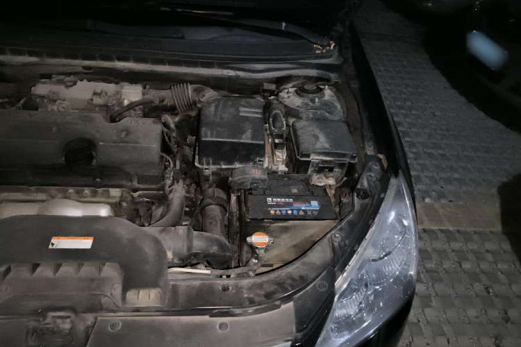 Used Hyundai Celesta 2008 1.6L MT GL Engine Bay Left