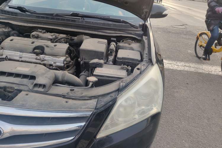 Used Hyundai Celesta 2008 1.6L MT GL Engine Bay Left