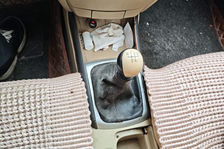 Used Hyundai Celesta 2008 1.6L MT GL Gear Lever