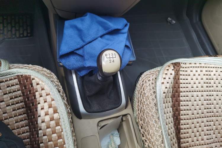 Used Hyundai Celesta 2008 1.6L MT GL Gear Lever