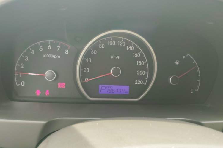 Used Hyundai Celesta 2008 1.6L AT GL Instrument Cluster