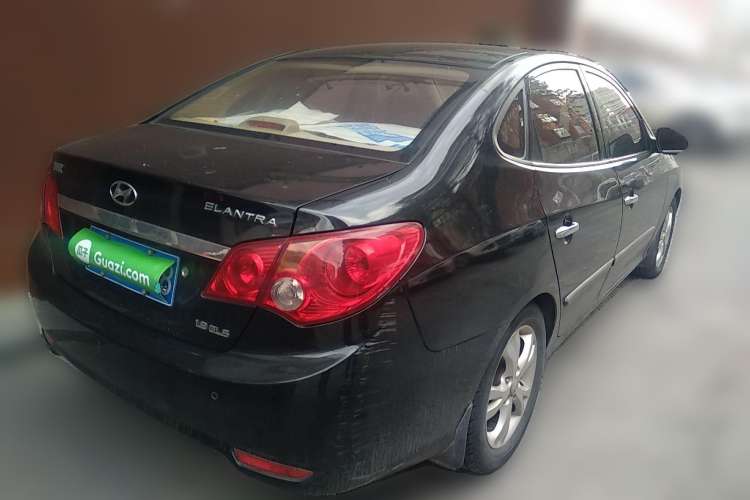 Used Hyundai Celesta 2008 1.8L AT GLS Rear Right 45 Deg