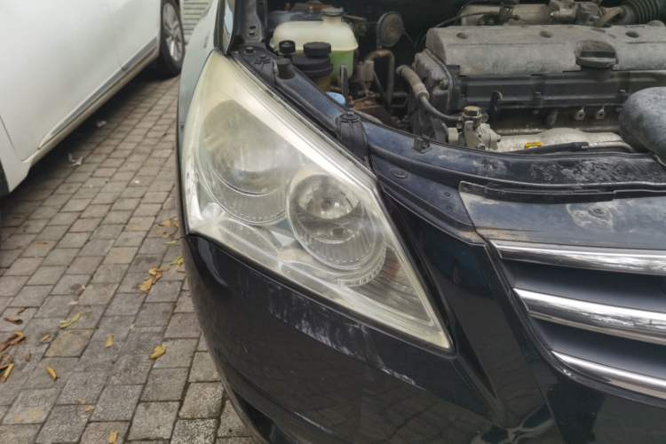 Used Hyundai Celesta 2008 1.6L MT GL Right Front Headlight