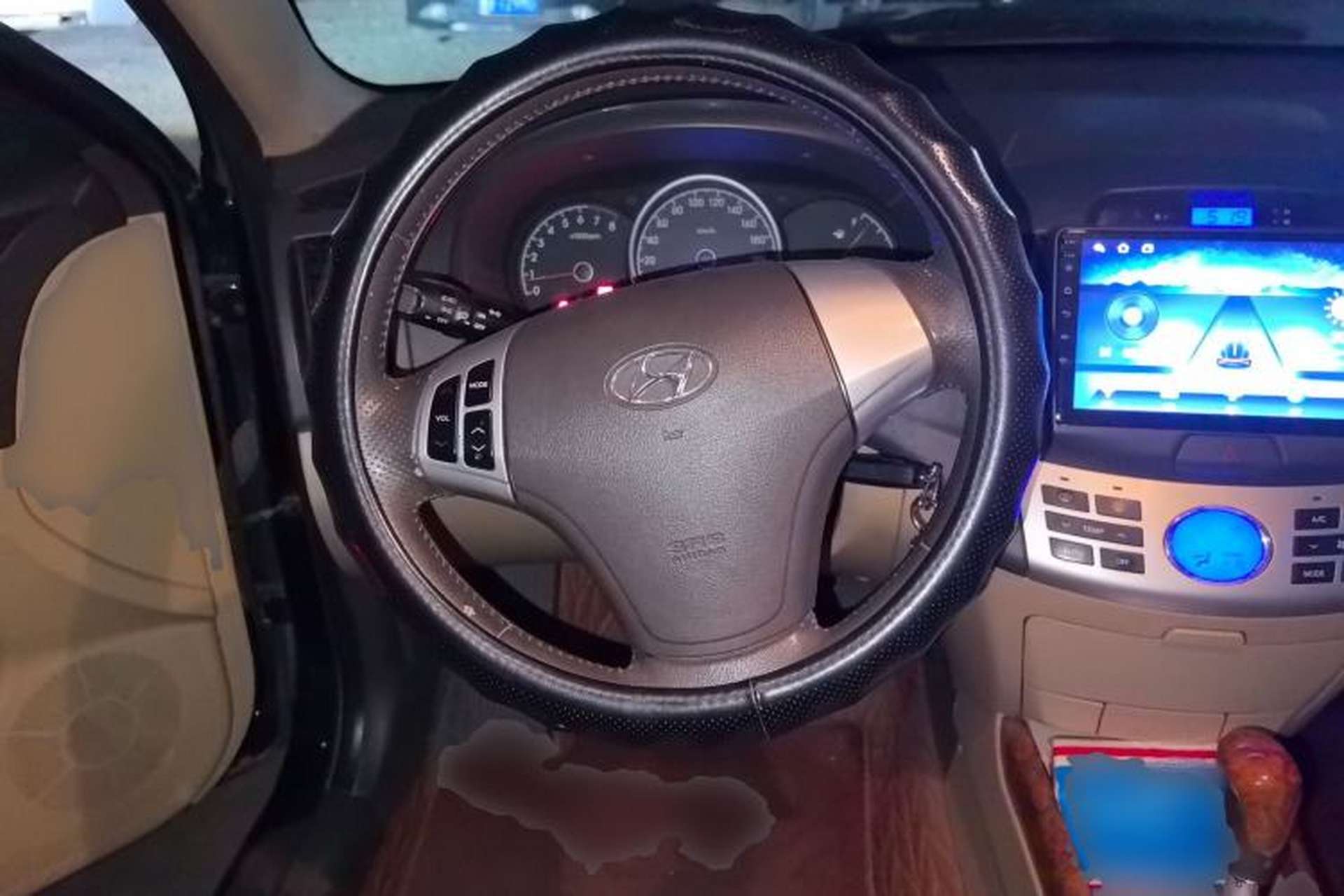 Used Hyundai Celesta 2008 1.6L AT GLS Steering Wheel