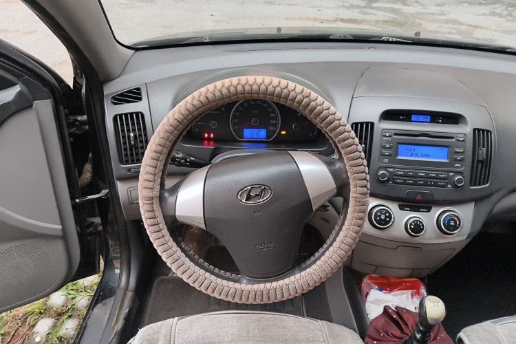 Used Hyundai Celesta 2008 1.6L MT GLS Steering Wheel