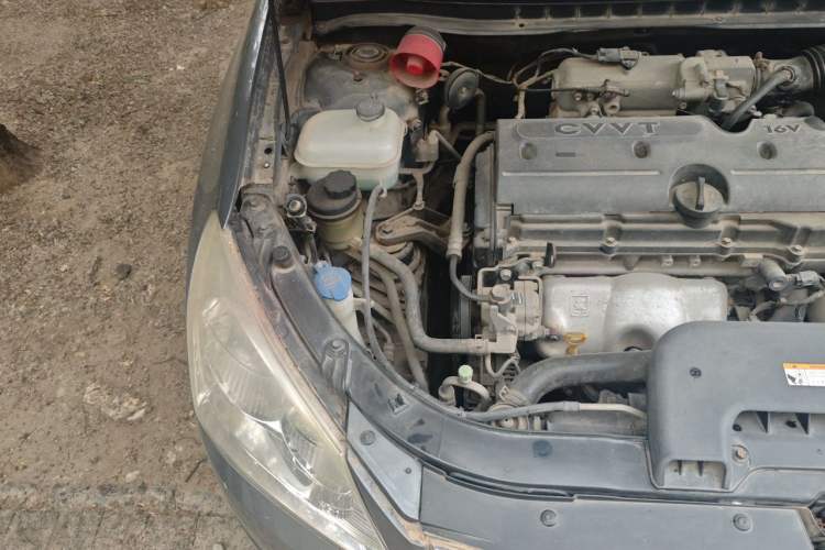 Used Hyundai Celesta 2008 1.6L MT GL Engine Bay Right