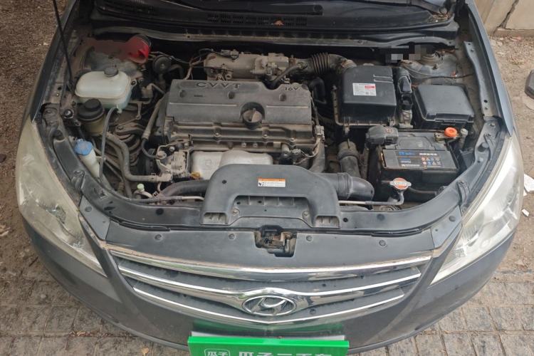 Used Hyundai Celesta 2008 1.6L MT GL Engine Bay