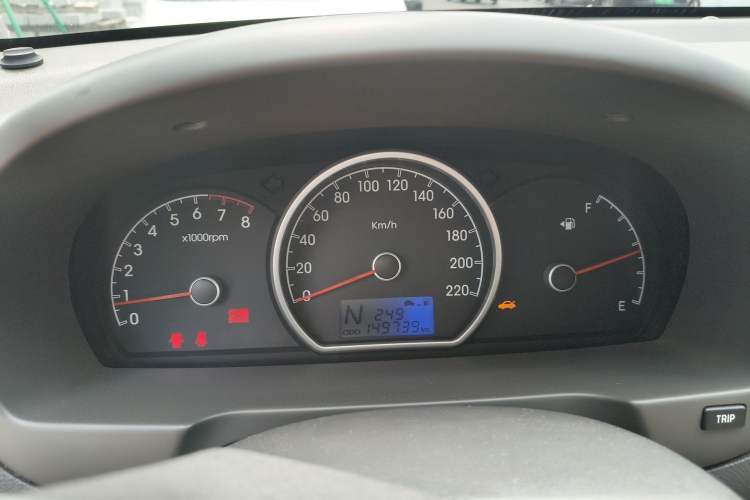 Used Hyundai Celesta 2008 1.6L AT GLS Instrument Cluster