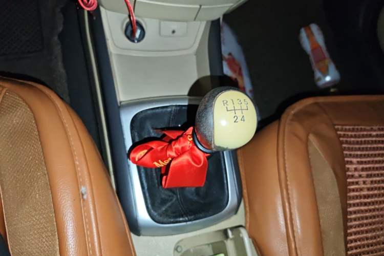 Used Hyundai Celesta 2008 1.6L MT GLS Gear Lever