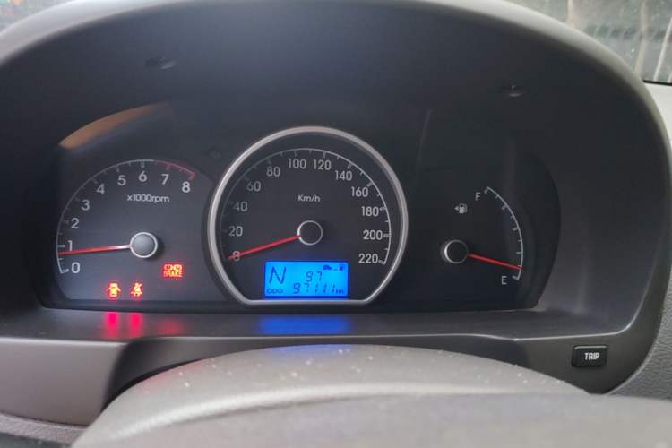Used Hyundai Celesta 2008 1.6L AT GLS Instrument Cluster