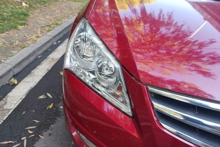 Used Hyundai Celesta 2008 1.6L AT GLS Right Front Headlight