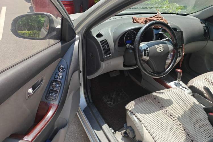 Used Hyundai Celesta 2008 1.6L AT GL Driver Seat