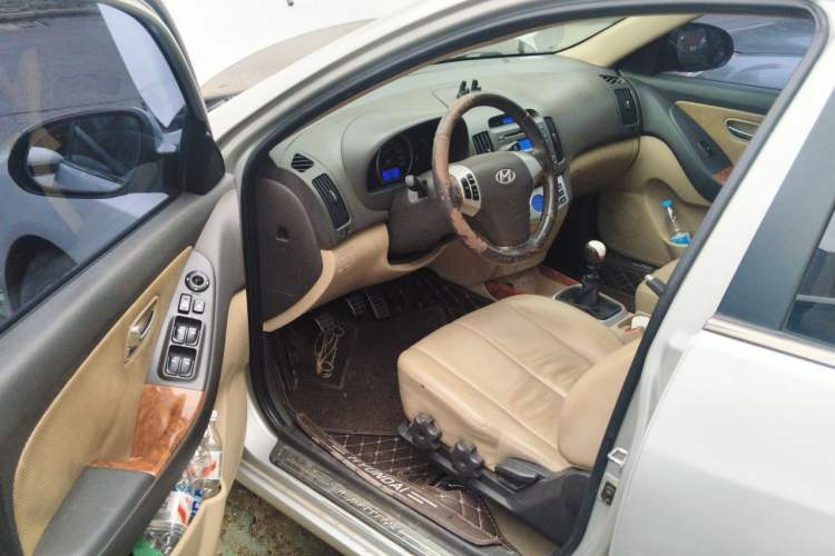 Used Hyundai Celesta 2008 1.8L MT GLS Driver Seat