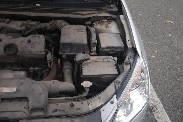 Used Hyundai Celesta 2008 1.6L AT GLS Engine Bay Left