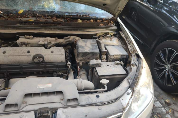 Used Hyundai Celesta 2008 1.6L AT GL Engine Bay Left