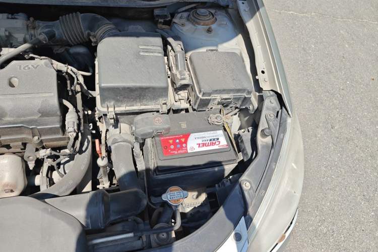 Used Hyundai Celesta 2008 1.6L AT GL Engine Bay Left