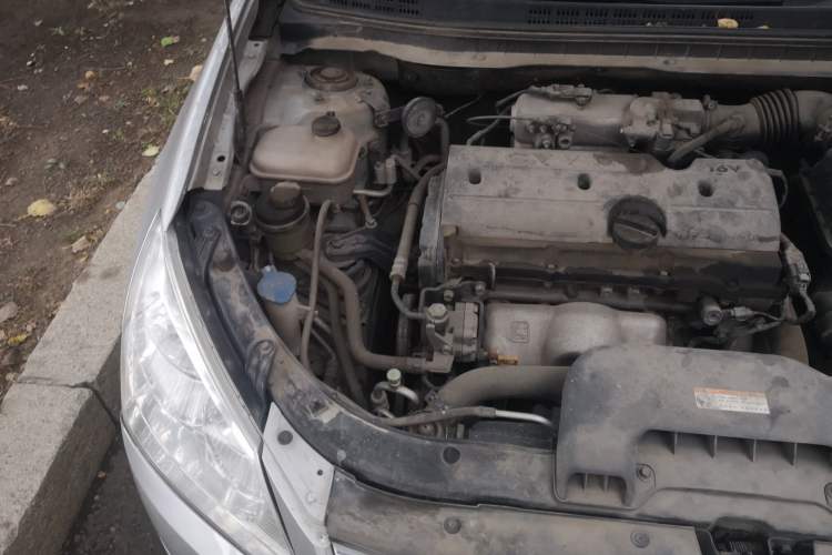 Used Hyundai Celesta 2008 1.6L AT GLS Engine Bay Right