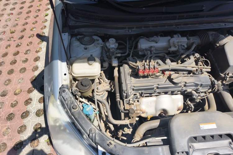 Used Hyundai Celesta 2008 1.6L MT GL Engine Bay Right
