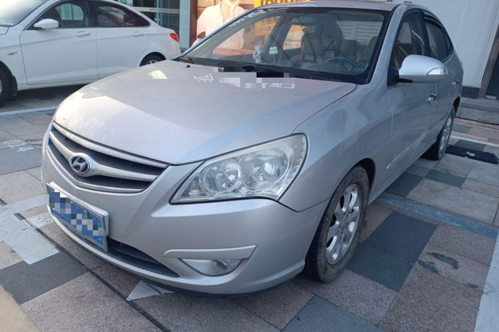 Used Hyundai Celesta 2008 1.6L AT GL Front Left 45 Deg