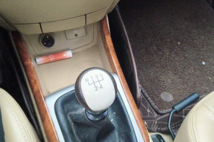 Used Hyundai Celesta 2008 1.8L MT GLS Gear Lever