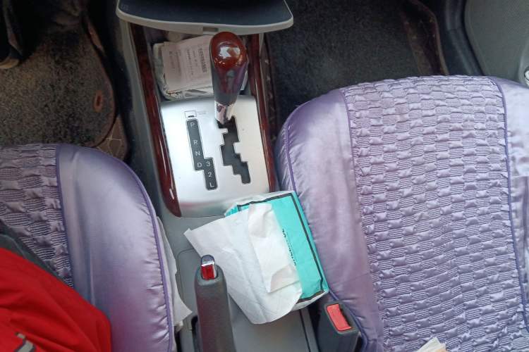 Used Hyundai Celesta 2008 1.6L AT GL Gear Lever