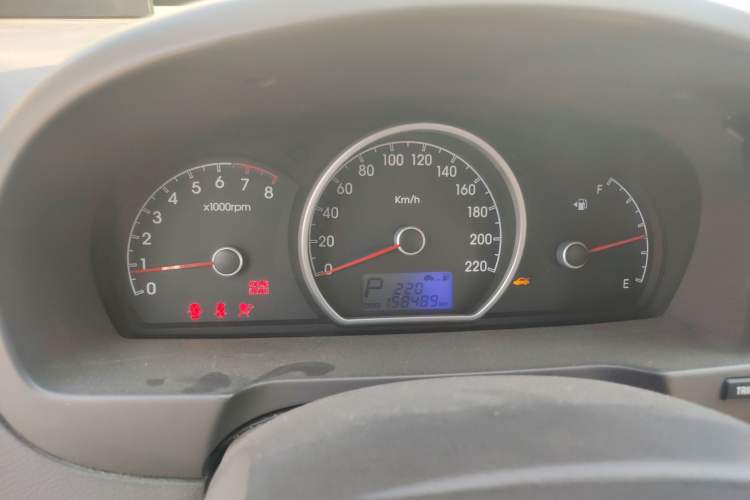 Used Hyundai Celesta 2008 1.6L AT GL Instrument Cluster