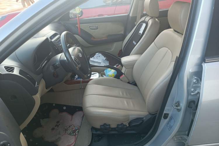 Used Hyundai Celesta 2008 1.6L AT GL Left Front Seat