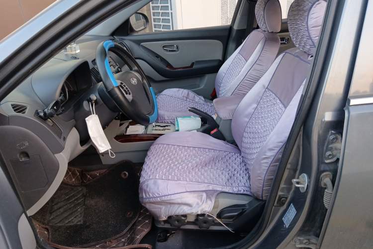 Used Hyundai Celesta 2008 1.6L AT GL Left Front Seat