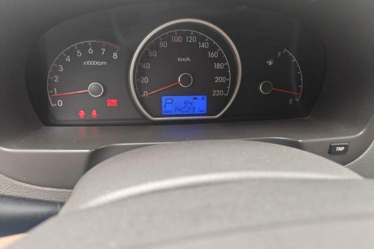 Used Hyundai Celesta 2008 1.8L AT GLS Odometer Close Up