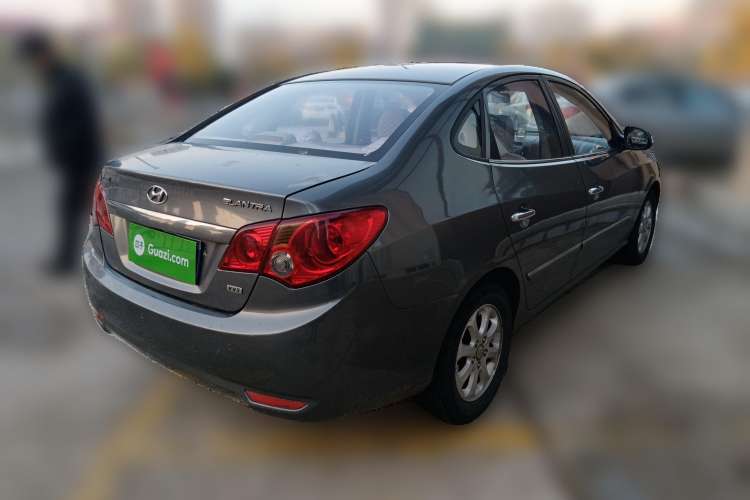 Used Hyundai Celesta 2008 1.6L AT GL Rear Right 45 Deg