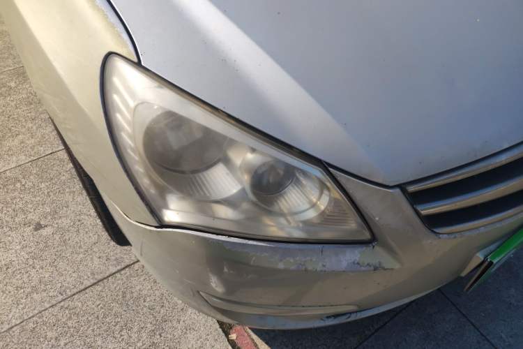 Used Hyundai Celesta 2008 1.6L AT GL Right Front Headlight