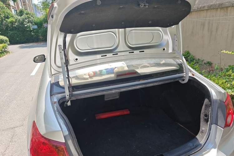 Used Hyundai Celesta 2008 1.6L AT GL Trunk
